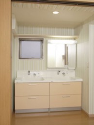 1階と2階の使い勝手を総入れ替え 1階と2階の使い勝手を総入れ替え